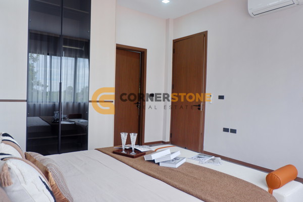 Picture of 4 bedroom House in Palm Lakeside Villas East Pattaya