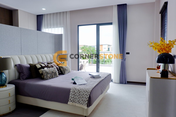 Picture of 4 bedroom House in Palm Lakeside Villas East Pattaya