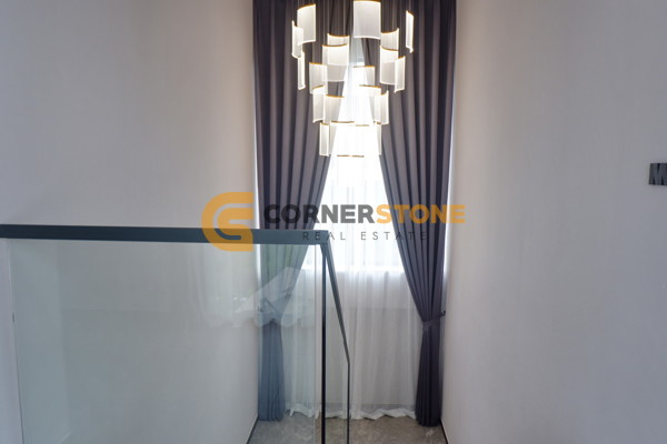 Picture of 4 bedroom House in Palm Lakeside Villas East Pattaya