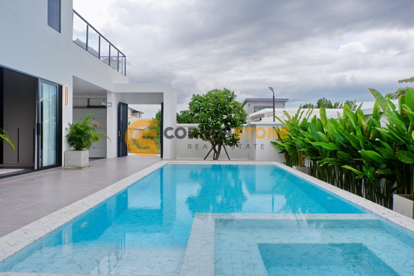 Picture of 4 bedroom House in Palm Lakeside Villas East Pattaya
