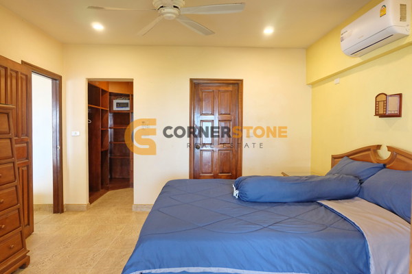 Picture of 1 Bedroom Condo in Sombat Pattaya Condotel Pratumnak Hill