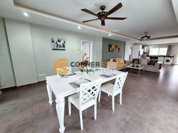 Picture of 2 bedroom Condo in Tudor Court Pratumnak Hill