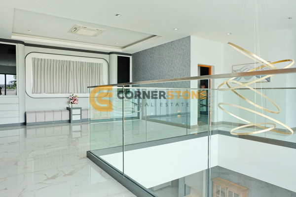 Picture of 5 bedroom House in  East Pattaya