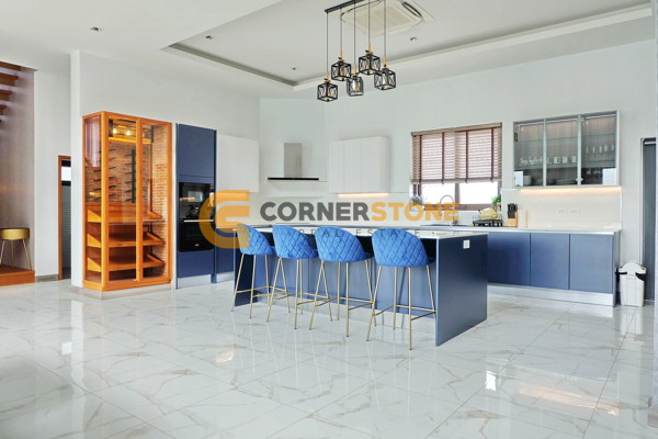 Picture of 5 bedroom House in  East Pattaya