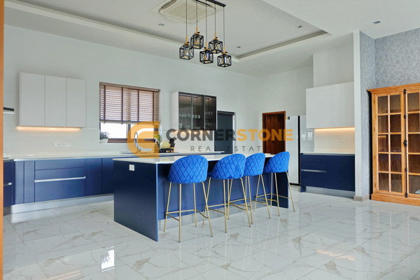 Picture of 5 bedroom House in  East Pattaya