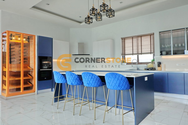 Picture of 5 bedroom House in  East Pattaya