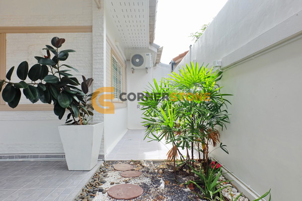 Picture of 3 bedroom House in Raviporn City Home Village East Pattaya