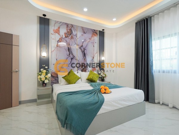 Picture of 4 bedroom House in Mabprachan Garden Resort East Pattaya