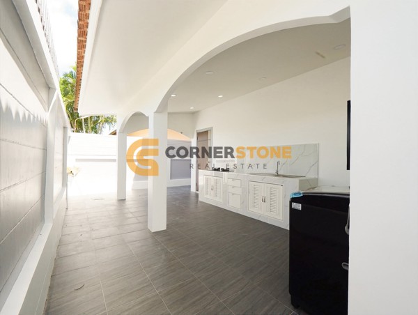 Picture of 4 bedroom House in Mabprachan Garden Resort East Pattaya