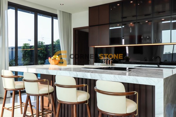 Picture of 5 bedroom House in  East Pattaya