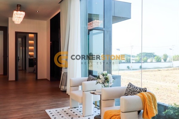 Picture of 5 bedroom House in  East Pattaya