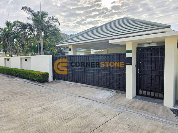 Picture of 4 bedroom House in Green Field Villa 5 East Pattaya