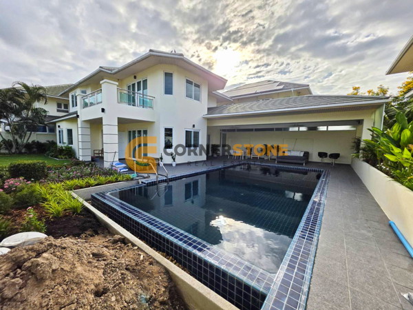 Picture of 4 bedroom House in Green Field Villa 5 East Pattaya