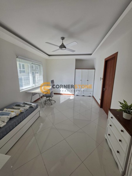 Picture of 4 bedroom House in Green Field Villa 5 East Pattaya