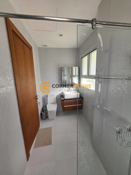 Picture of 4 bedroom House in Green Field Villa 5 East Pattaya