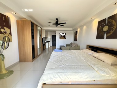 Picture of Studio Condo in Pattaya Plaza Condotel Pattaya