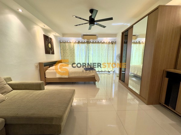 Picture of Studio Condo in Pattaya Plaza Condotel Pattaya