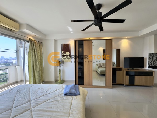 Picture of Studio Condo in Pattaya Plaza Condotel Pattaya