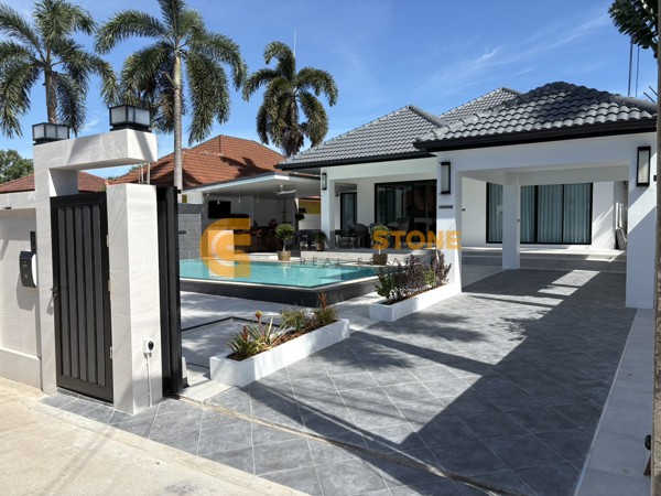 Picture of 4 bedroom House in Mabprachan Garden Resort East Pattaya