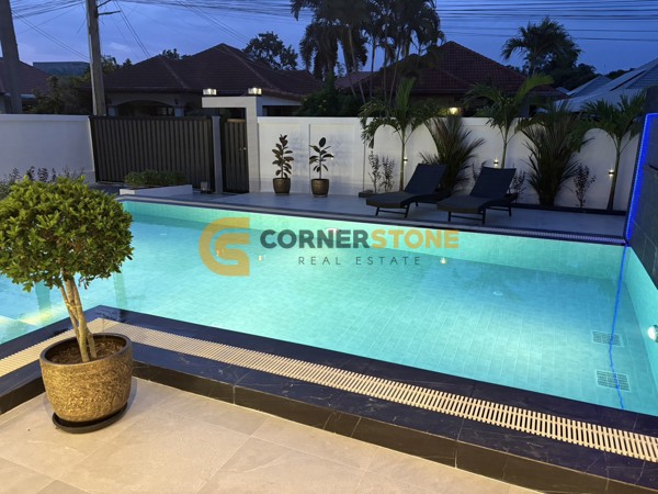 Picture of 4 bedroom House in Mabprachan Garden Resort East Pattaya