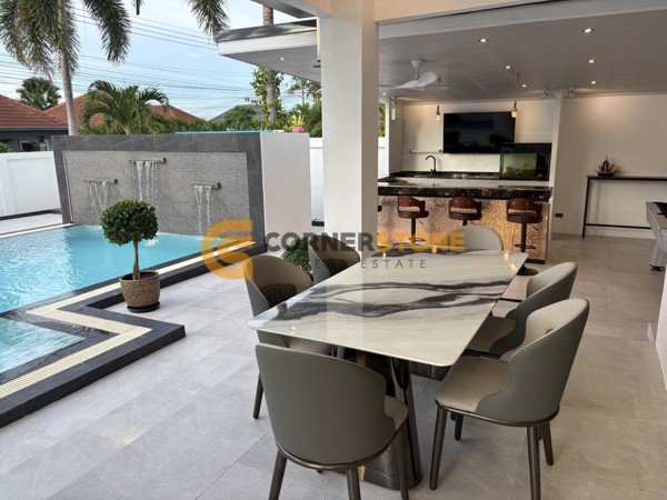 Picture of 4 bedroom House in Mabprachan Garden Resort East Pattaya