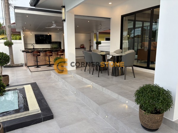 Picture of 4 bedroom House in Mabprachan Garden Resort East Pattaya