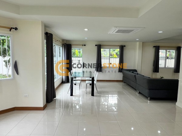 Picture of 3 bedroom House in Green Field Villa 1 East Pattaya