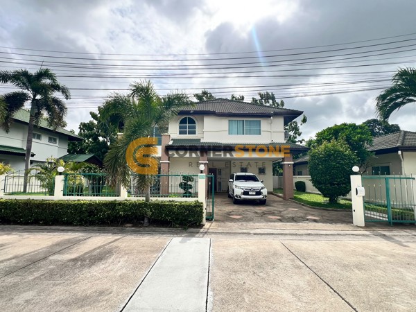 Picture of 3 bedroom House in Green Field Villa 1 East Pattaya