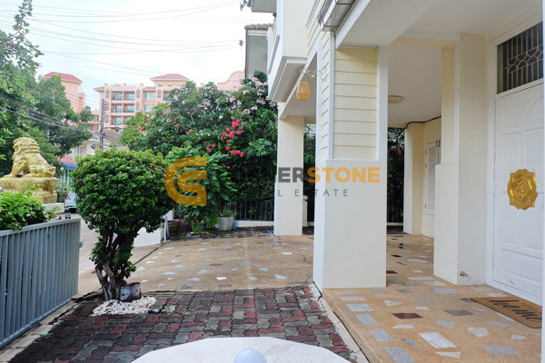Picture of 4 bedroom House in Baan Suan Lalana Jomtien Beach