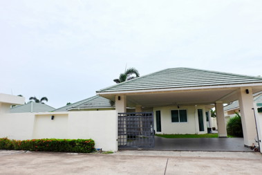 Picture of 5 bedroom House in Green Field Villas 4 East Pattaya