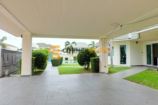 Picture of 5 bedroom House in Green Field Villas 4 East Pattaya