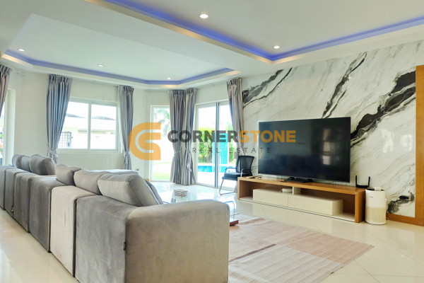 Picture of 5 bedroom House in Green Field Villas 4 East Pattaya