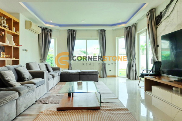 Picture of 5 bedroom House in Green Field Villas 4 East Pattaya