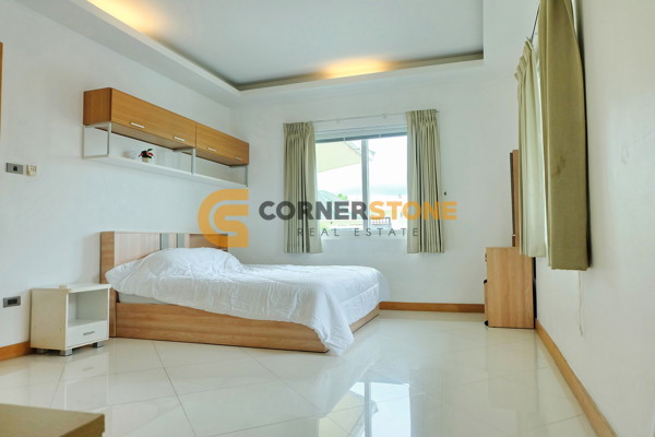 Picture of 5 bedroom House in Green Field Villas 4 East Pattaya