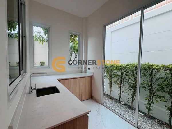 Picture of 3 bedroom House in Narita Villa by Baan Mae East Pattaya