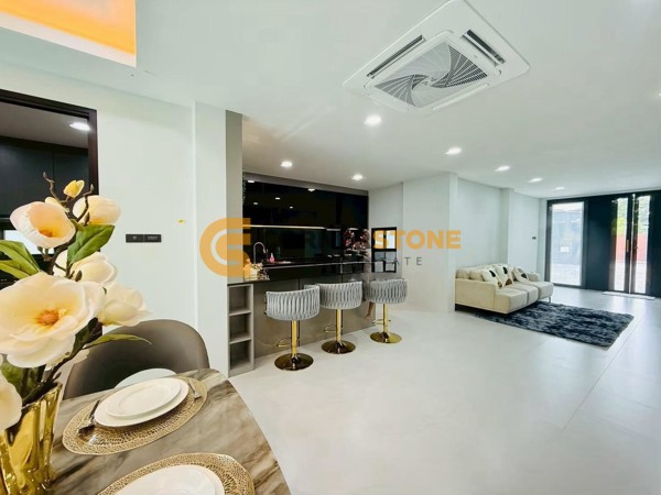 Picture of 5 bedroom House in View Point Jomtien Jomtien Beach