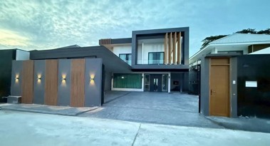 Picture of 5 bedroom House in View Point Jomtien Jomtien Beach