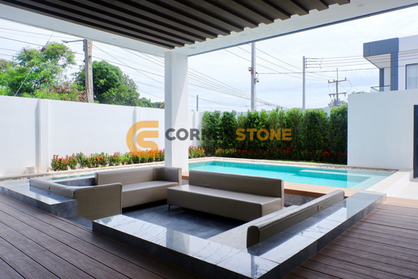 Picture of 4 bedroom House in HD Pool Villas East Pattaya