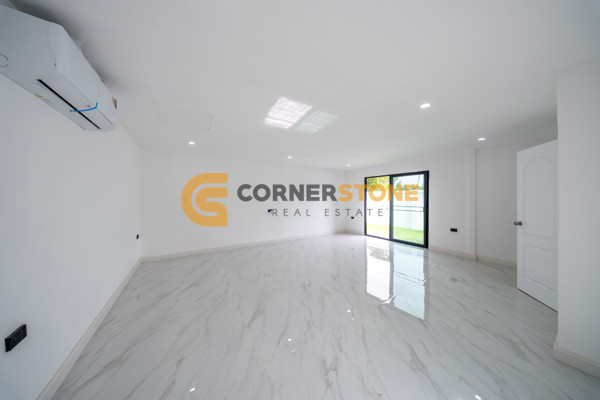 Picture of 5 bedroom House in  Huay Yai