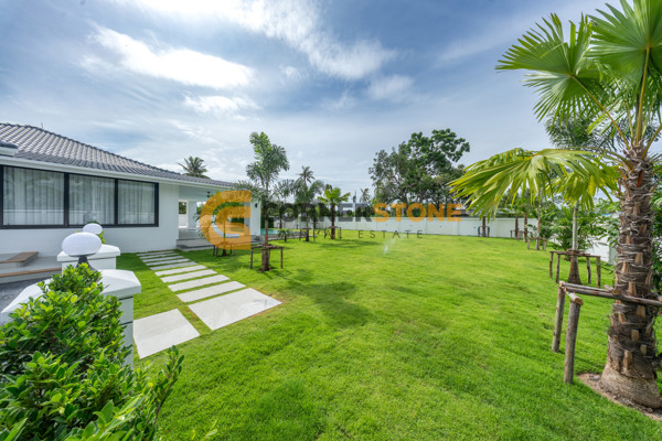 Picture of 5 bedroom House in  Huay Yai