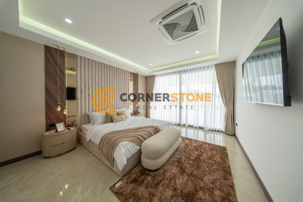Picture of 5 bedroom House in  Huay Yai