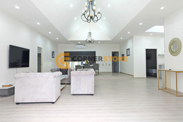 Picture of 4 bedroom House in European Thai House East Pattaya