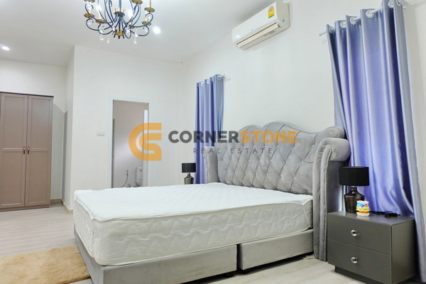 Picture of 4 bedroom House in European Thai House East Pattaya
