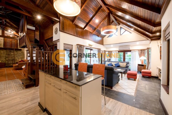 Picture of 3 bedroom House in Chateau Dale ThaBali Condo Jomtien Beach