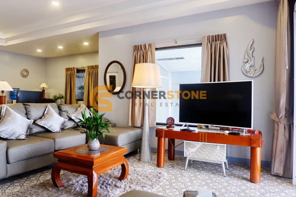 Picture of 3 bedroom House in The Imperial Place Pattaya