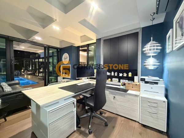 Picture of 4 bedroom House in  Pratumnak Hill