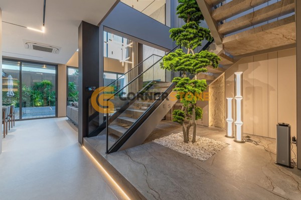 Picture of 5 bedroom House in  Jomtien Beach