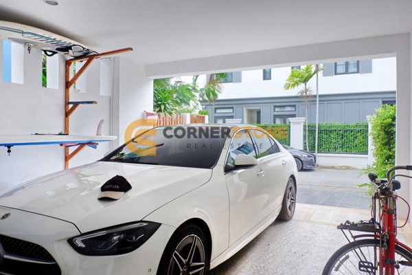 Picture of 3 bedroom House in Nirvana Beyond @ Beach Pattaya Na Jomtien
