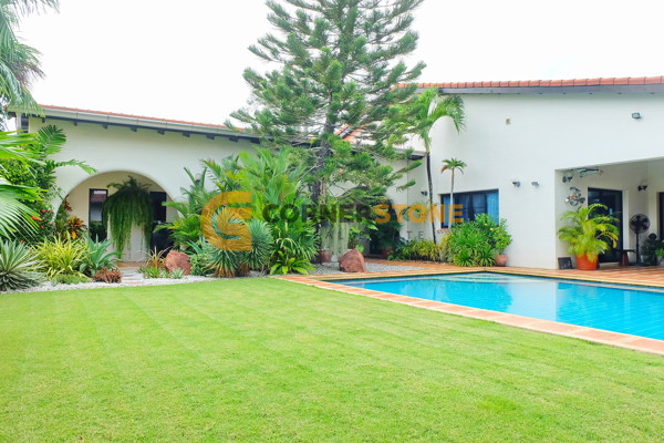 Picture of 4 bedroom House in Mabprachan Gardens East Pattaya