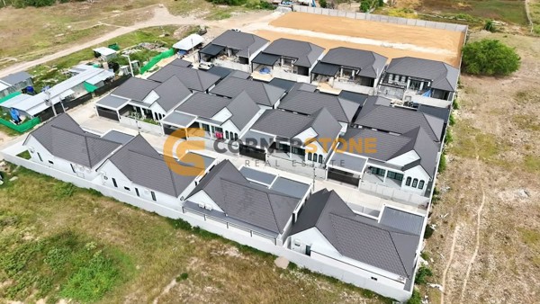 Picture of Plus Swan Home 3